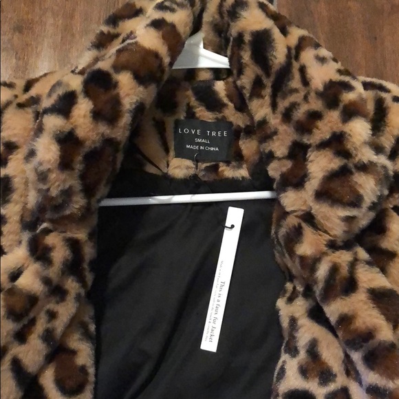 LOVE TREE NEW WITH TAG  cozy and warm  jacket leopard Size small - Picture 6 of 10